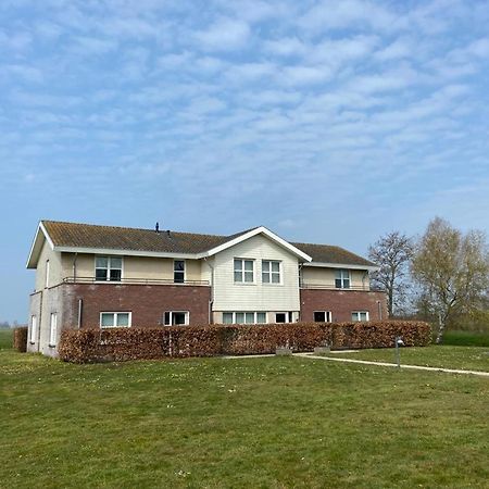 Landhotel De Ijsvogel Sint Nicolaasga Екстериор снимка