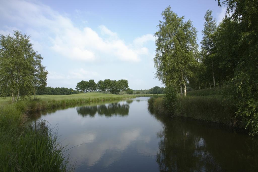 Landhotel De Ijsvogel Sint Nicolaasga Екстериор снимка